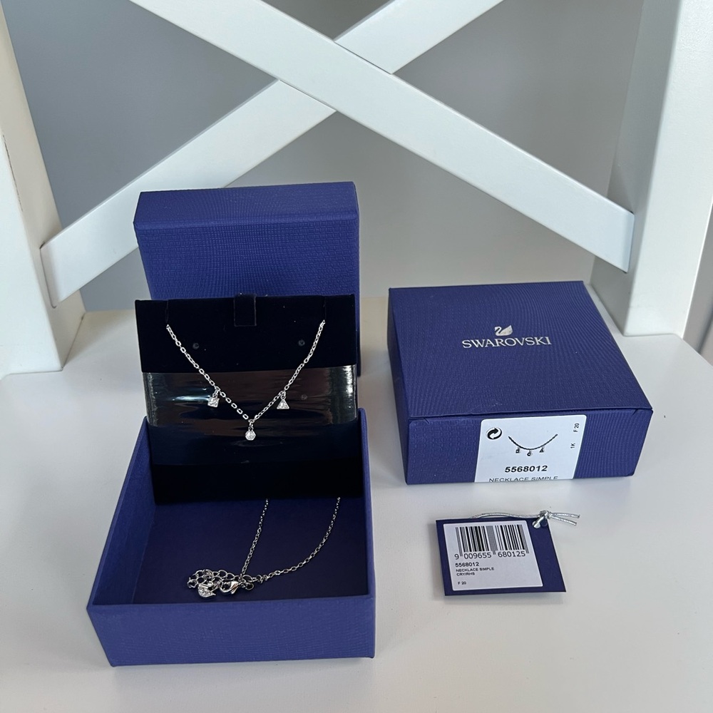 Swarovski Silver Trio Pendant Necklace Brand New